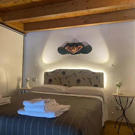 La Casa Nel Sole - Boutique 3* Bari